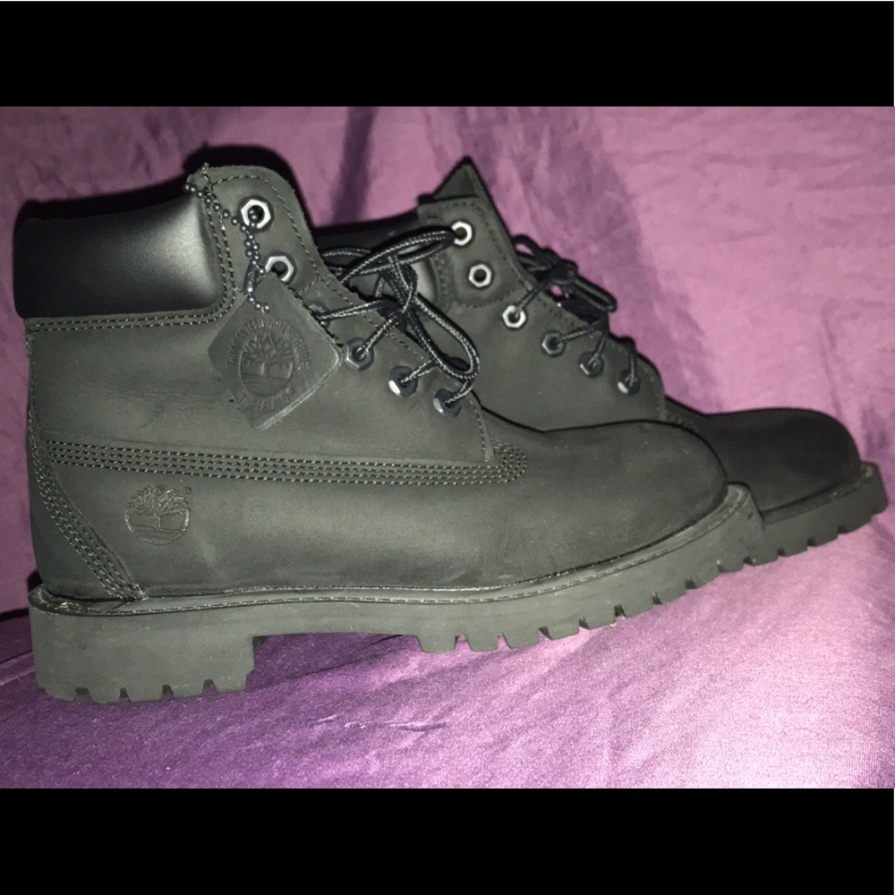 Black Timberland Boots.